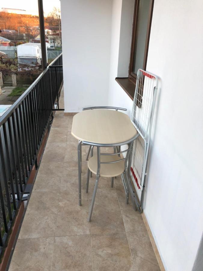Aleria De Piatra Aparthotel Piatra Neamt Exterior photo